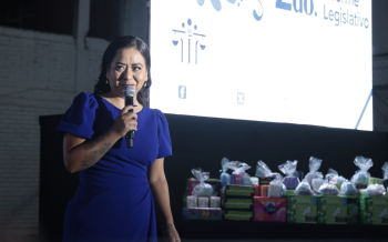 Rinde Celia Bonaga su Segundo Informe de Actividades; destaca trabajo cercano a la gente